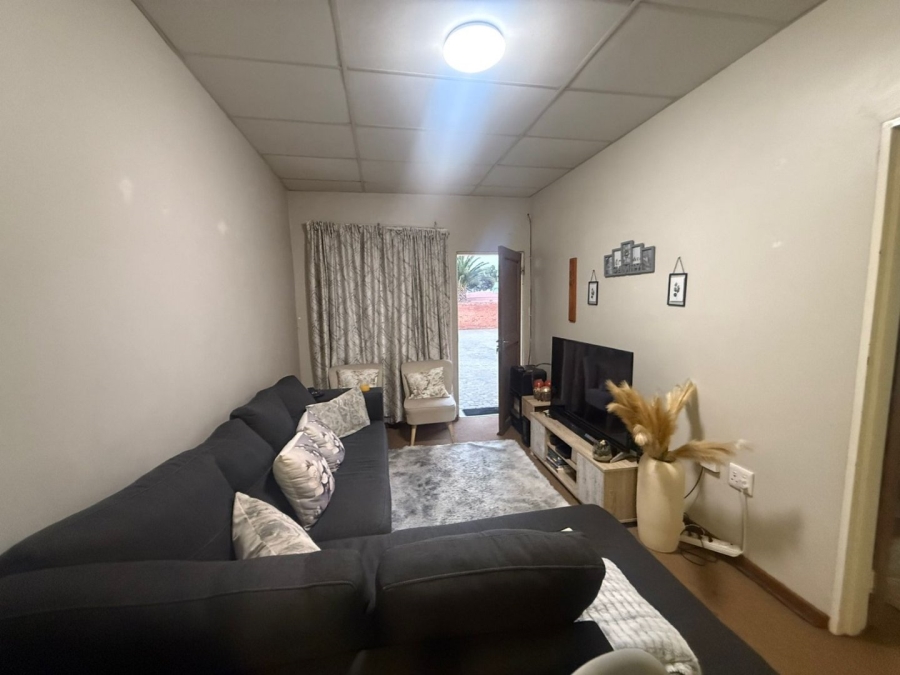 1 Bedroom Property for Sale in Willows Free State